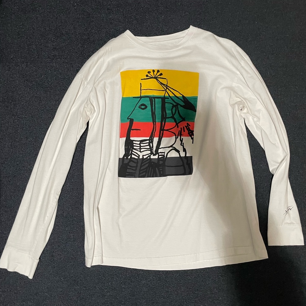White long sleve T
